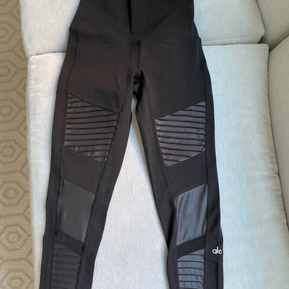 Alo Yoga Pant Moto Legging